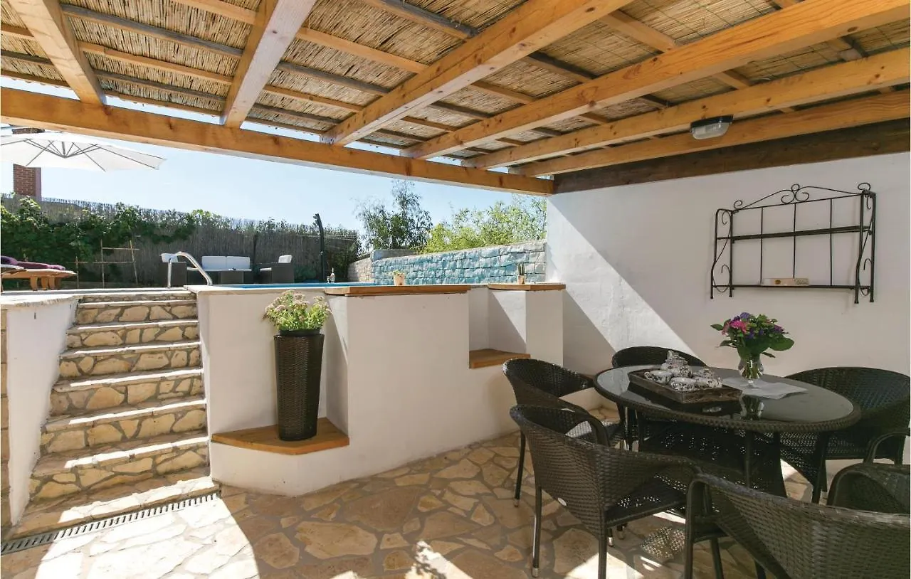 Holiday home 3 Bedroom Stunning Home In Snasici Mali Turini Croatia